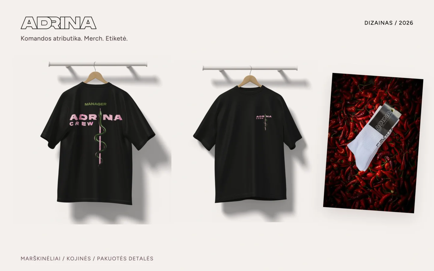 ADRINA merch dizainas — komandos marškinėliai, kojinės ir etiketė